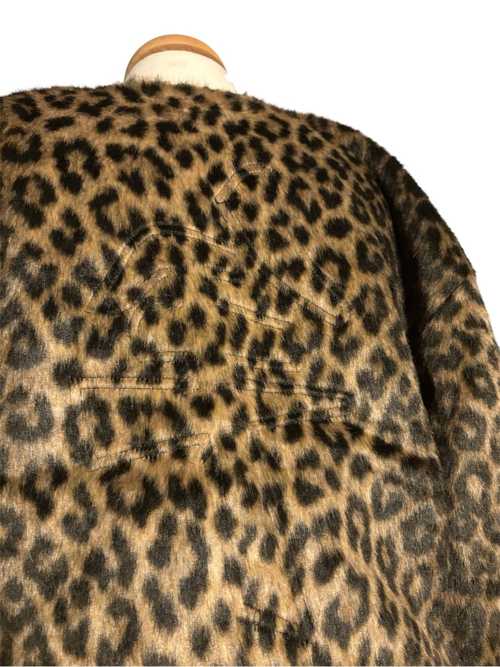 Leopard Print Cropped Jacket - Picture 4 of 4